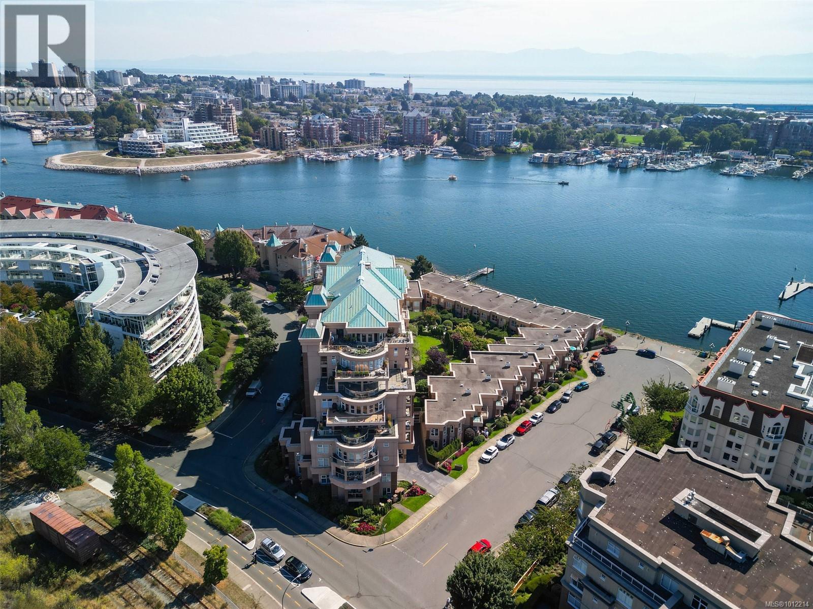 Photo 39 of 126 75 Songhees Rd, Victoria BC