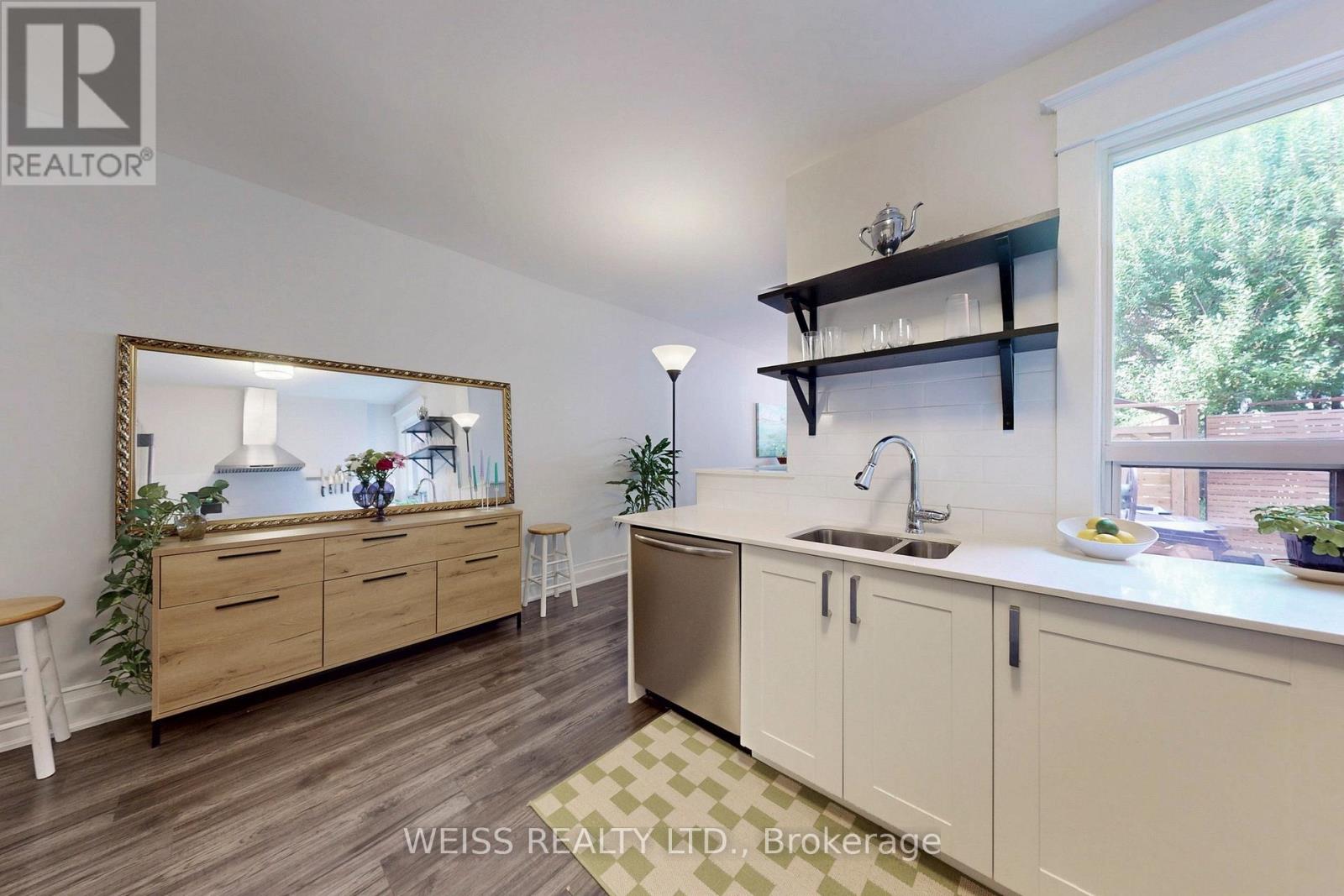 Photo 37 of 758 Richmond Street W, Toronto ON