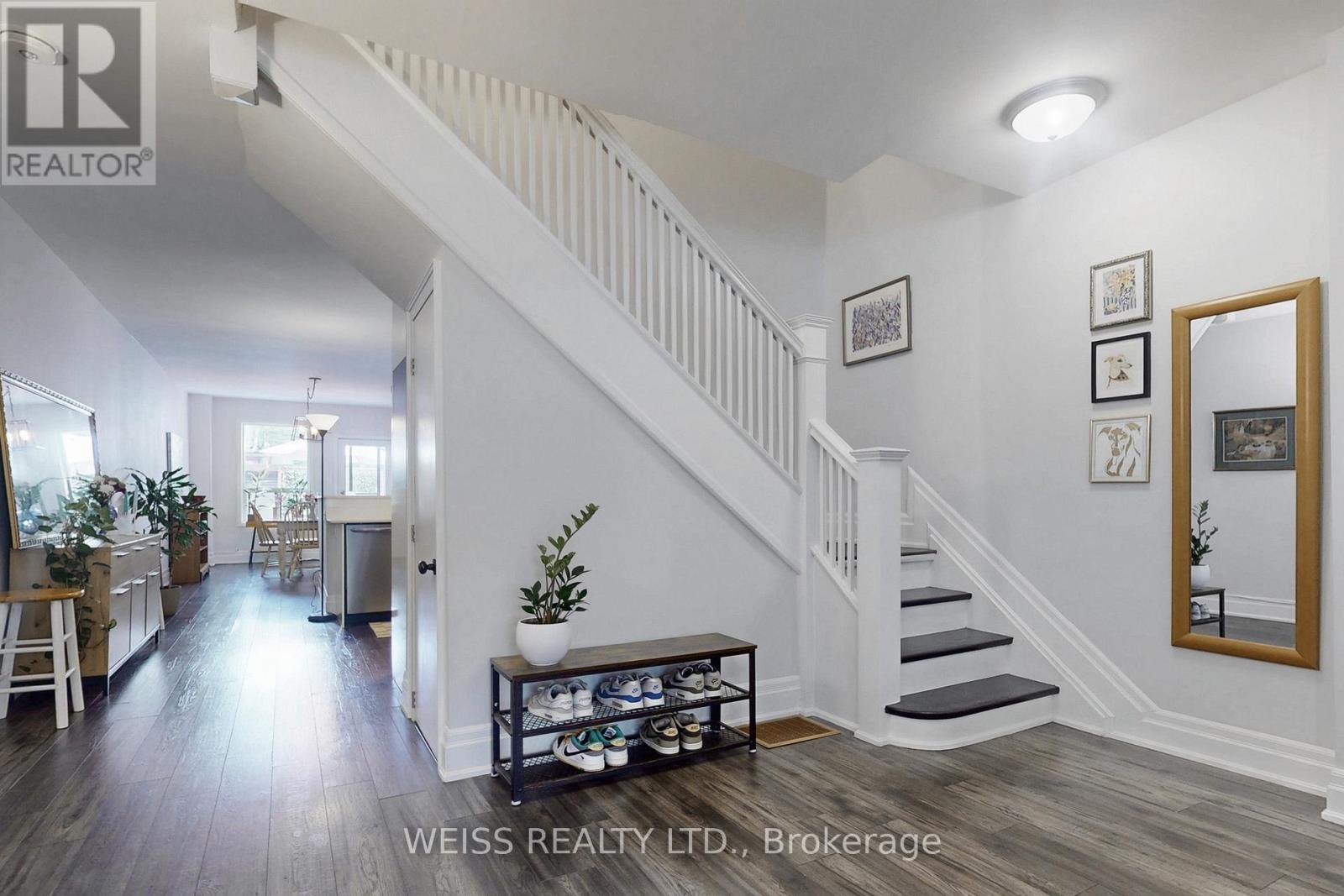 Photo 13 of 758 Richmond Street W, Toronto ON