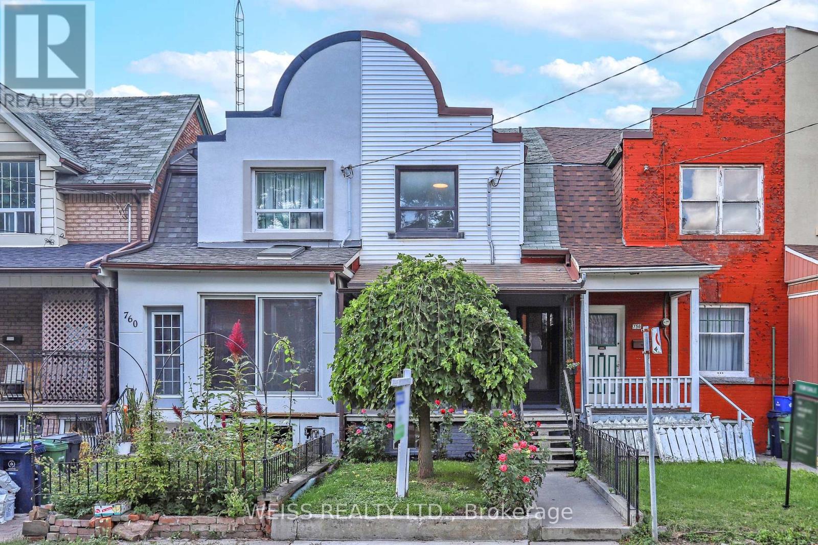 Photo 23 of 758 Richmond Street W, Toronto ON