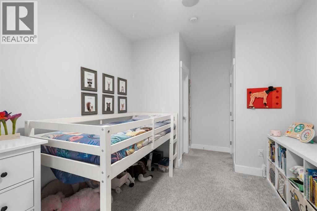 Photo 6 of 2129 20 Avenue Sw, Calgary AB