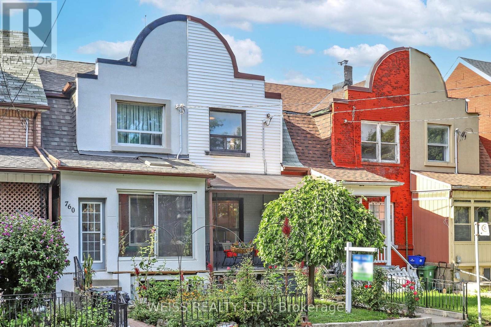 Photo 15 of 758 Richmond Street W, Toronto ON
