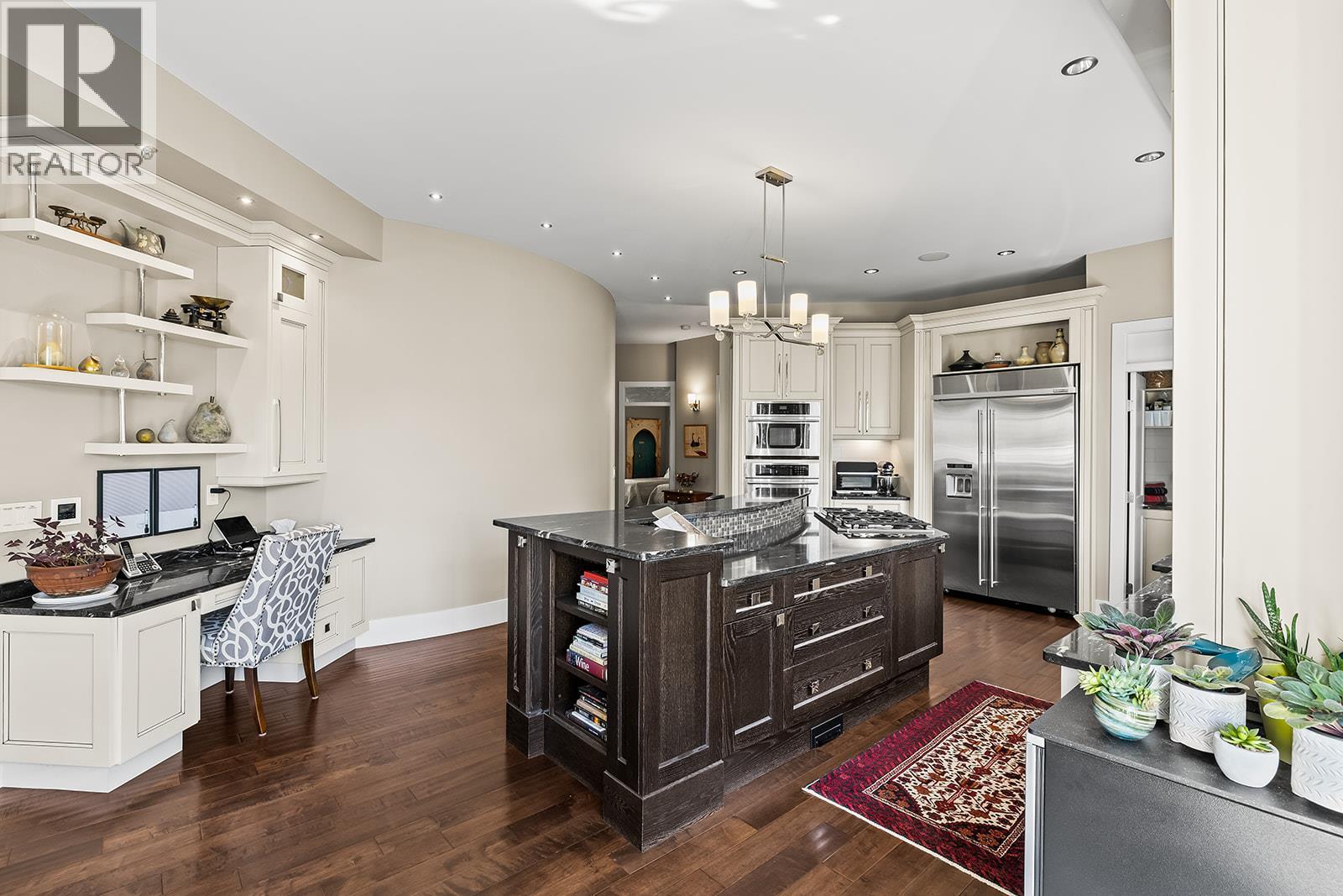Photo 15 of 2410 Abbott Street Unit 4, Kelowna BC