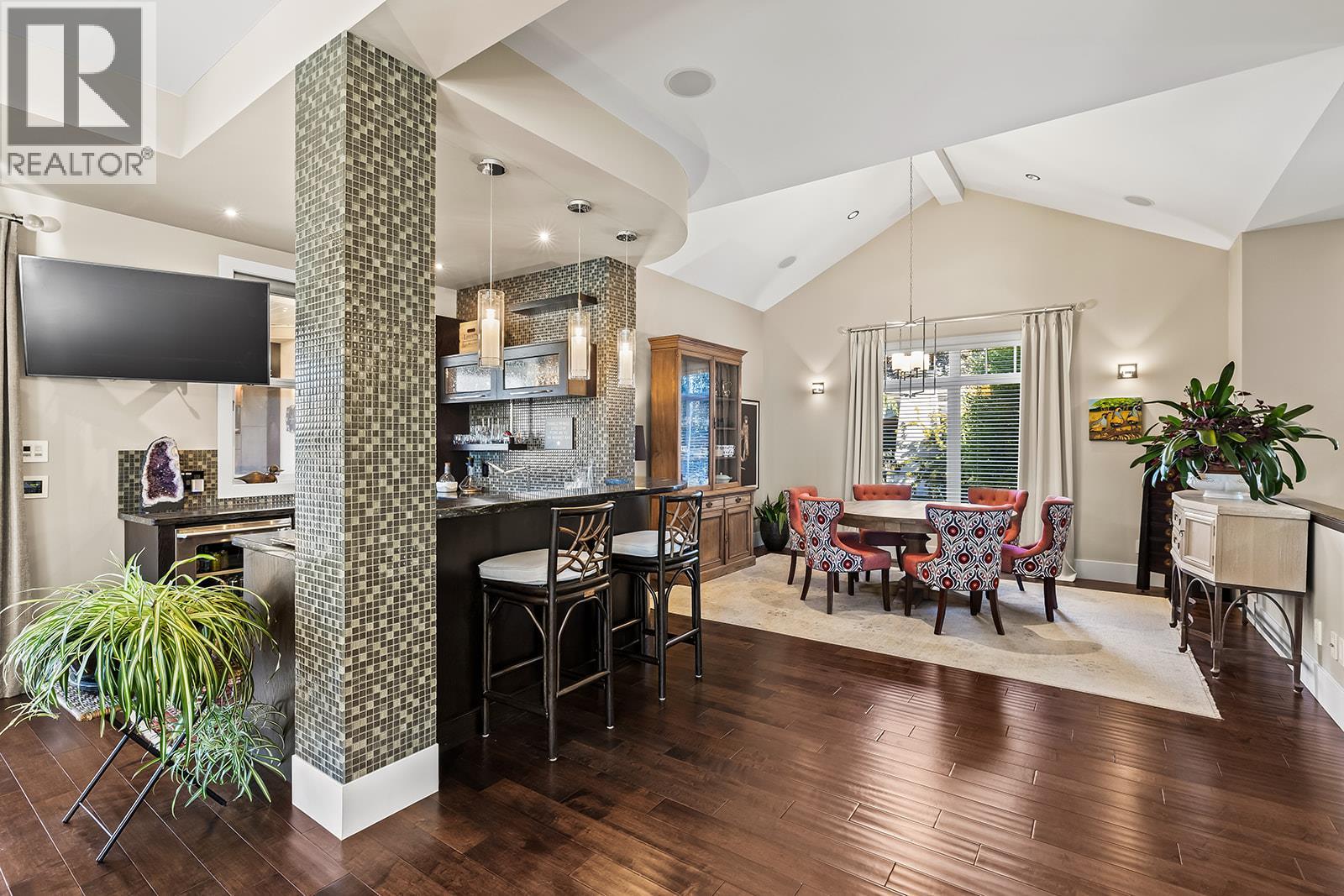 Photo 21 of 2410 Abbott Street Unit 4, Kelowna BC