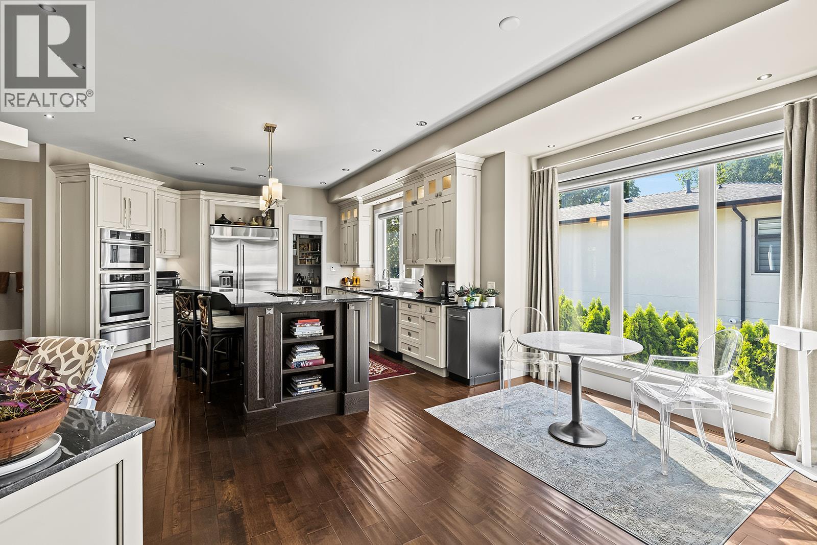 Photo 14 of 2410 Abbott Street Unit 4, Kelowna BC