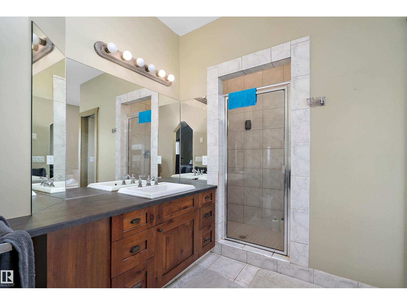 #120 48003 RR271, Rural Leduc County