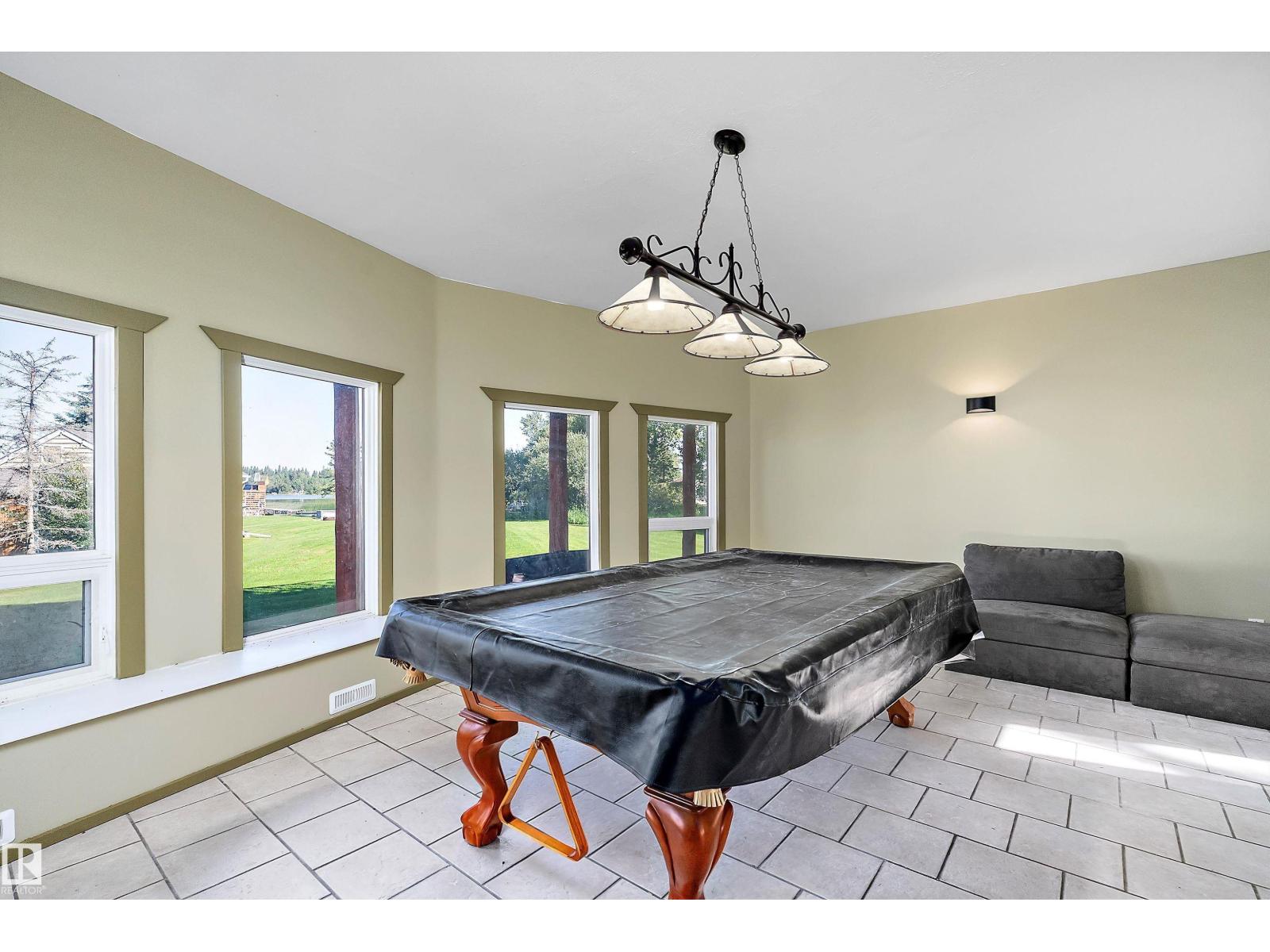 #120 48003 RR271, Rural Leduc County