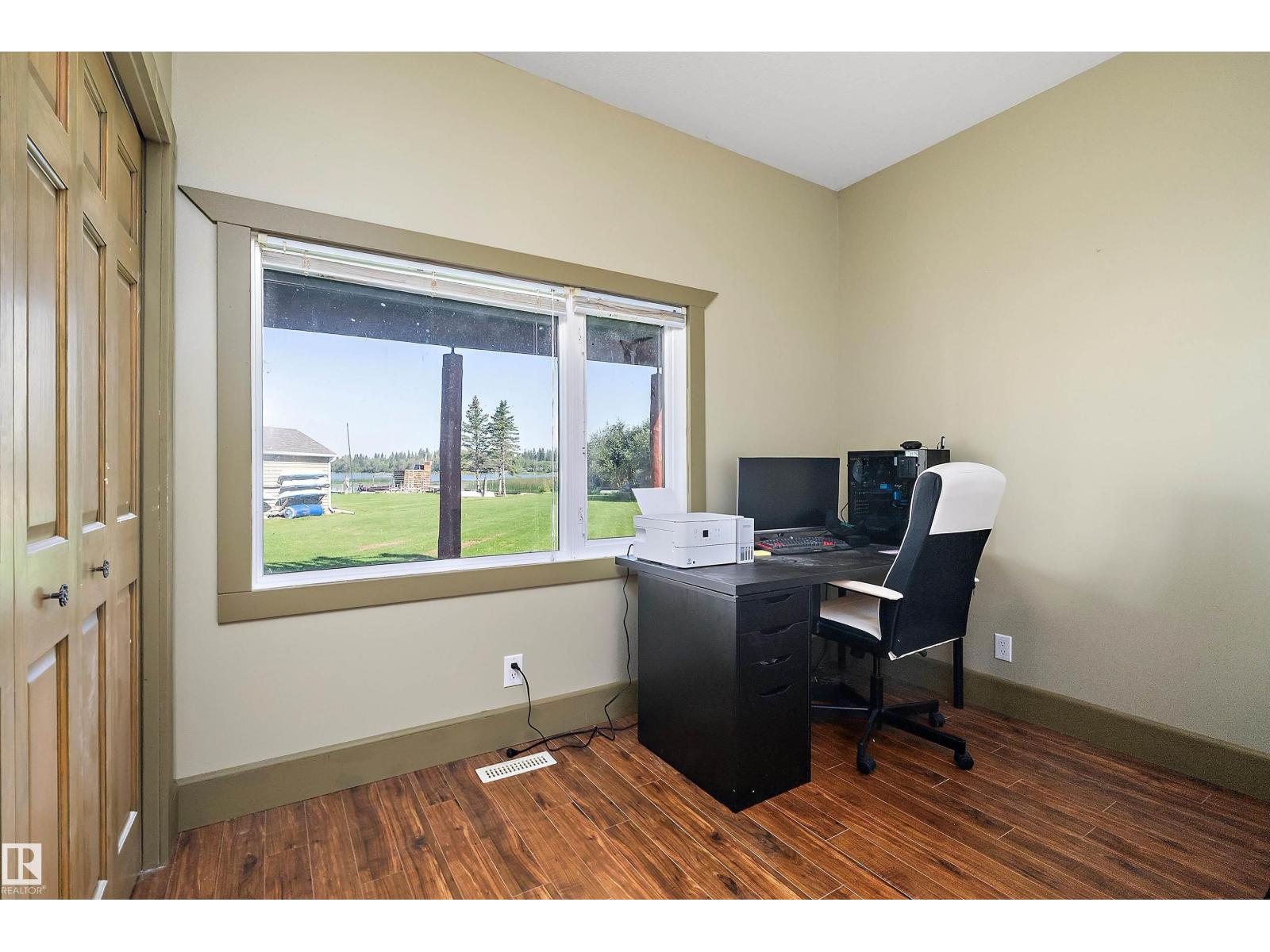 #120 48003 RR271, Rural Leduc County