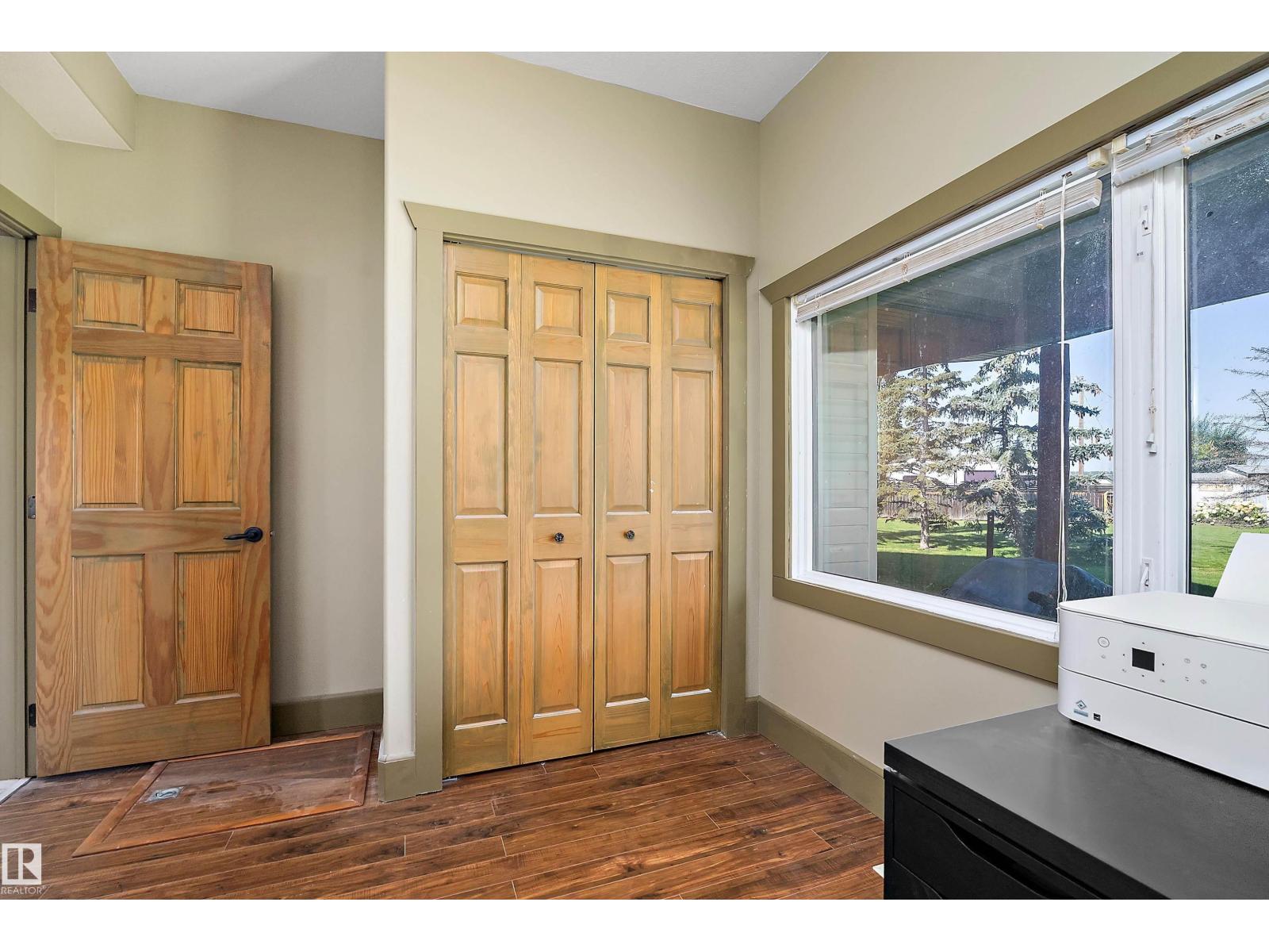 #120 48003 RR271, Rural Leduc County