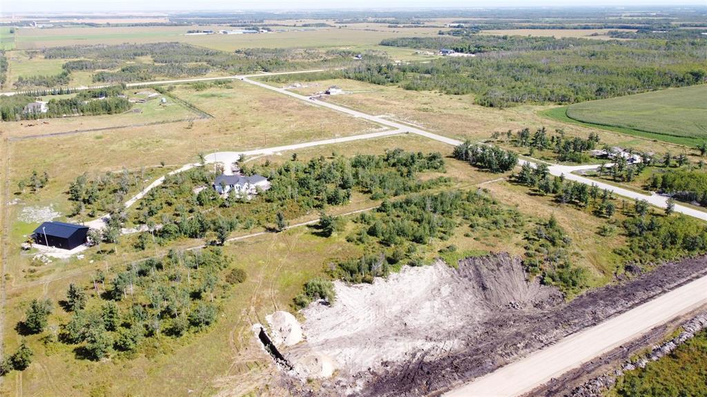 Photo 4 of 45 Jays Hollow Bay, Kleefeld MB