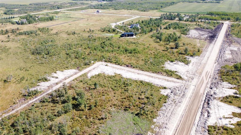 Photo 12 of 45 Jays Hollow Bay, Kleefeld MB