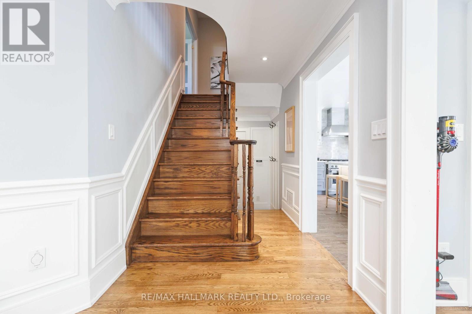 Photo 18 of 19 Hiram Johnson Road, Whitchurchstouffville ON
