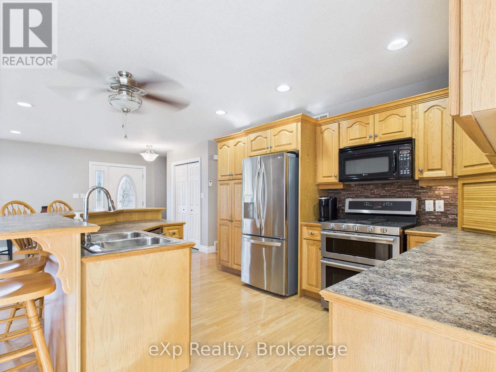 Photo 12 of 7 Bruce Rd 15 Road, Brockton ON