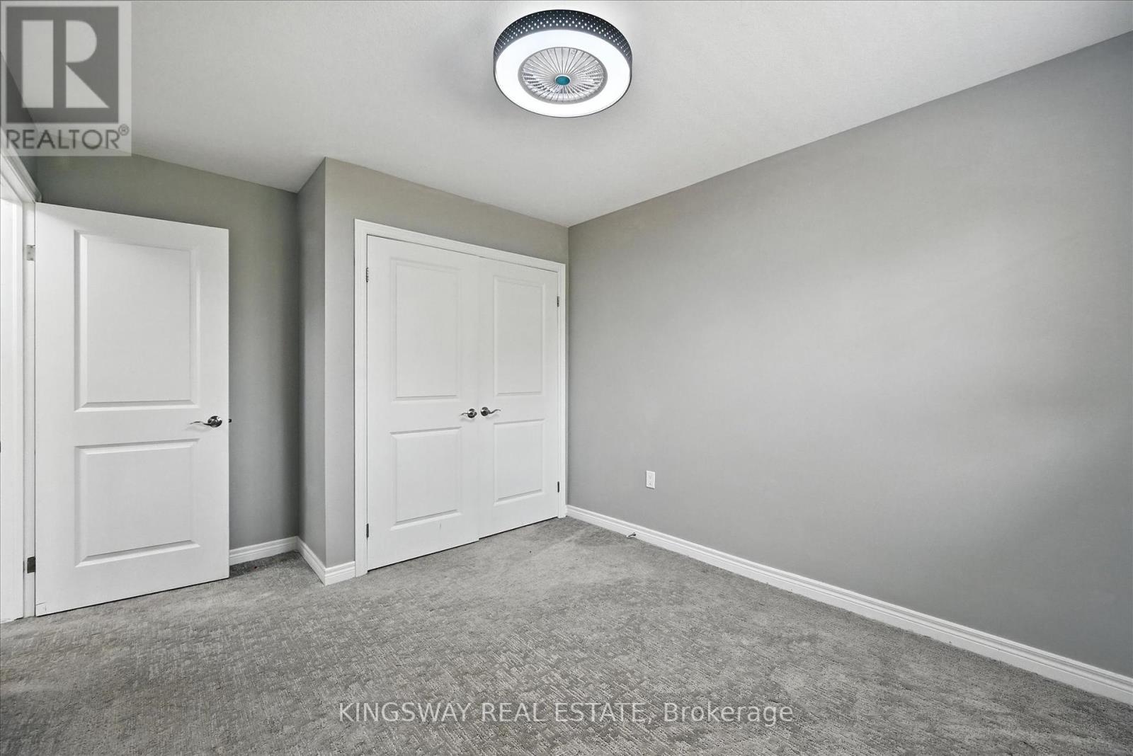Photo 16 of 17 Dennis Drive, West Lincoln ON