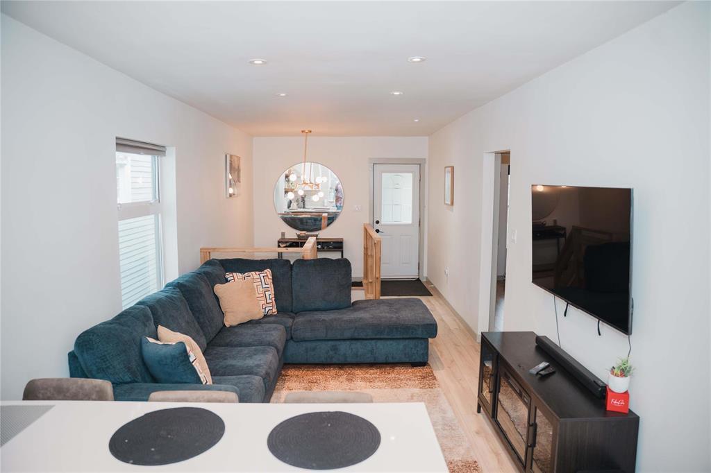 Photo 18 of 605 Rosedale Avenue, Winnipeg MB