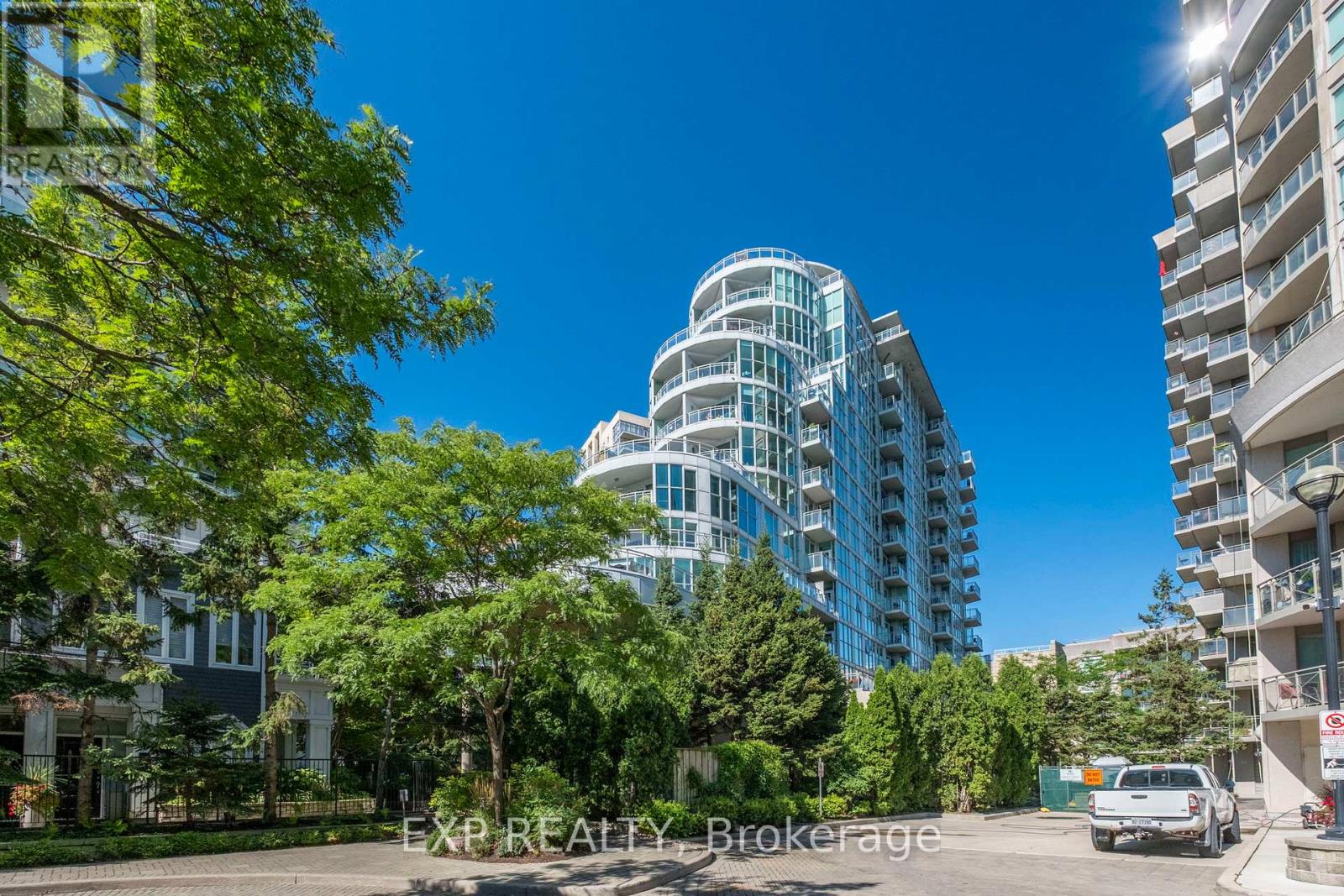Photo 1 of 409 2067 Lake Shore Boulevard, Toronto ON