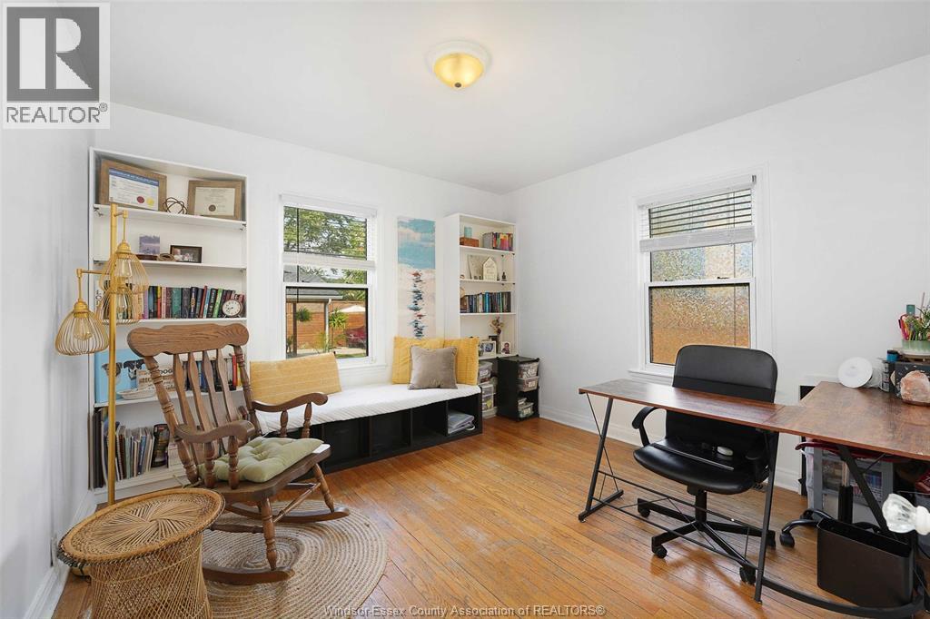 Photo 5 of 778 Bensette Street, Windsor ON