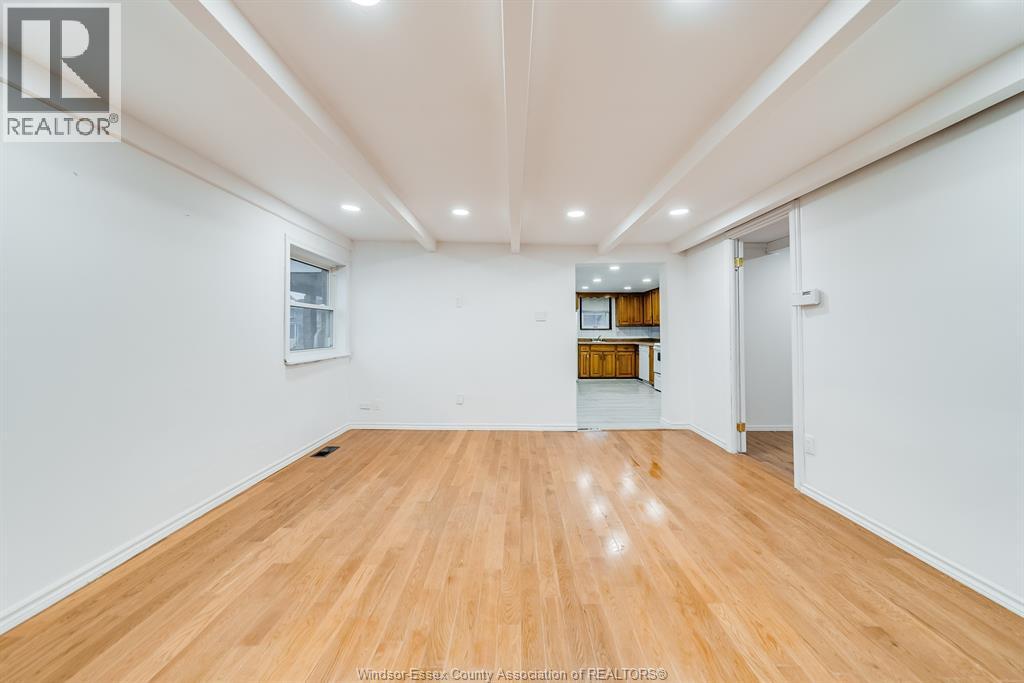 Photo 40 of 8057 Riverside Drive East Unit Upper, Windsor ON