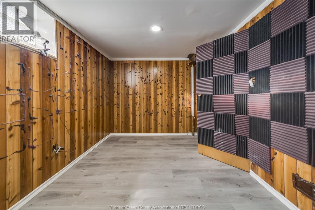Photo 25 of 8057 Riverside Drive East Unit Upper, Windsor ON