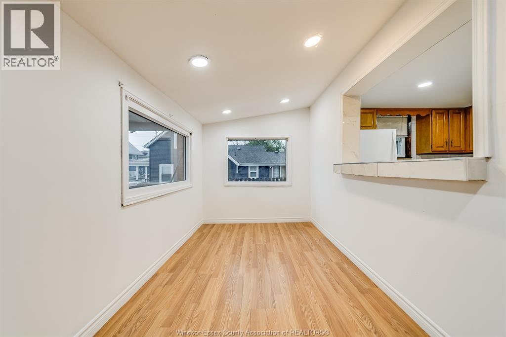 Photo 18 of 8057 Riverside Drive East Unit Upper, Windsor ON