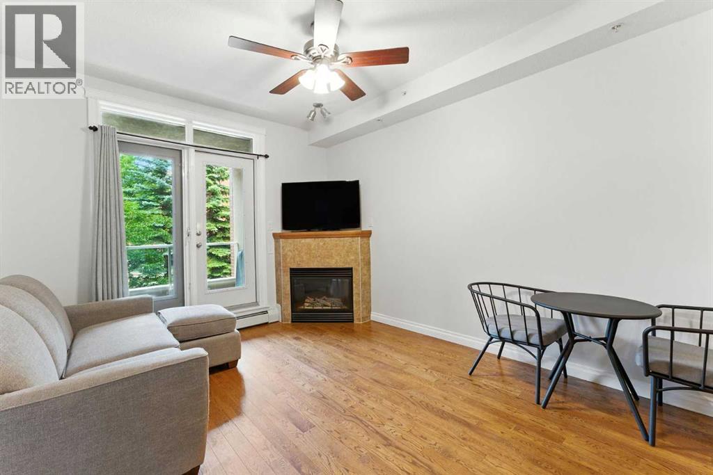 Photo 2 of 3203 24 Hemlock Crescent Sw, Calgary AB