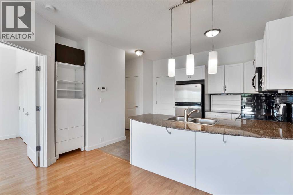 Photo 3 of 4416 5605 Henwood Street Sw, Calgary AB