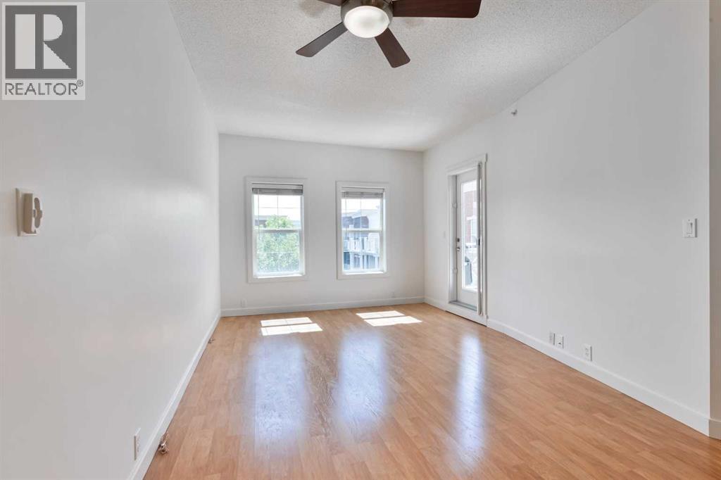 Photo 1 of 4416 5605 Henwood Street Sw, Calgary AB
