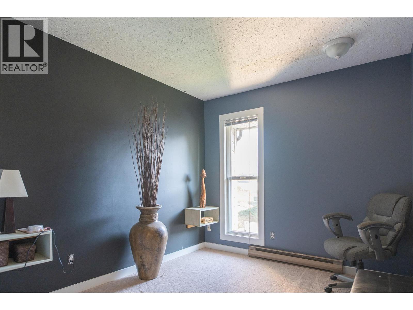 17 217 Franklyn Road, Kelowna