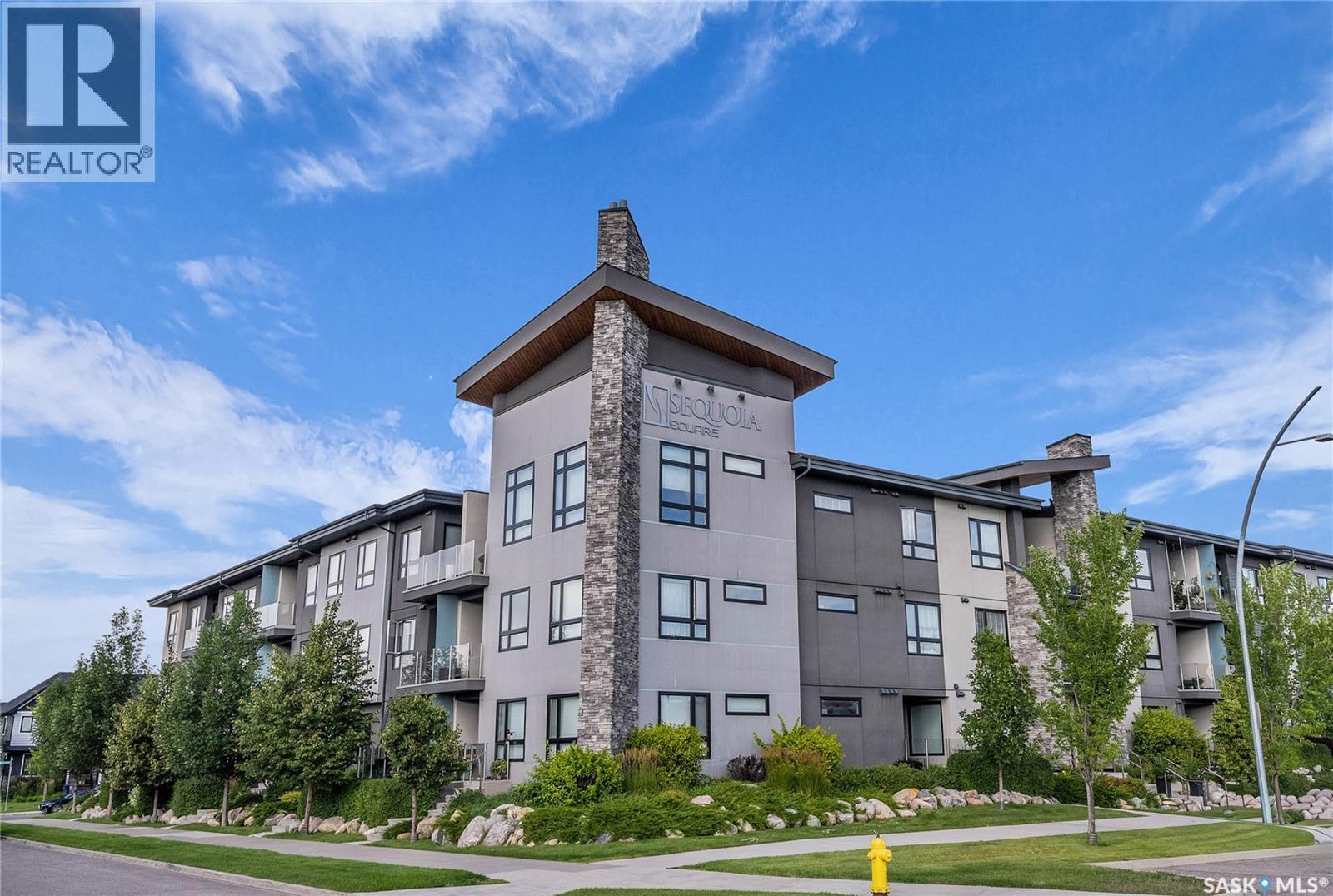 Single Family House Low rise for Sale in   Evergreen SQUARE Saskatoon 