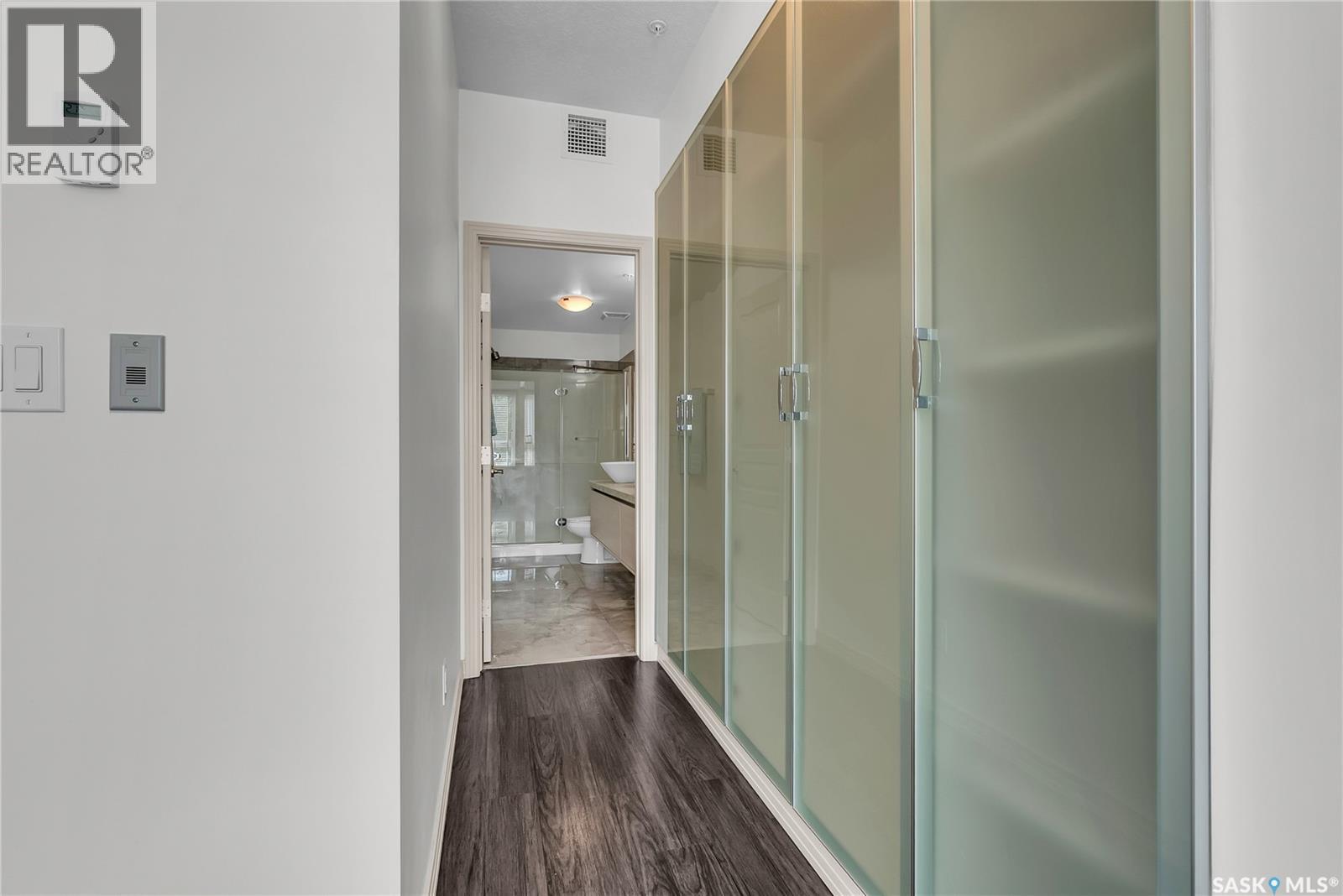 Single Family House Low rise for Sale in   Evergreen SQUARE Saskatoon 