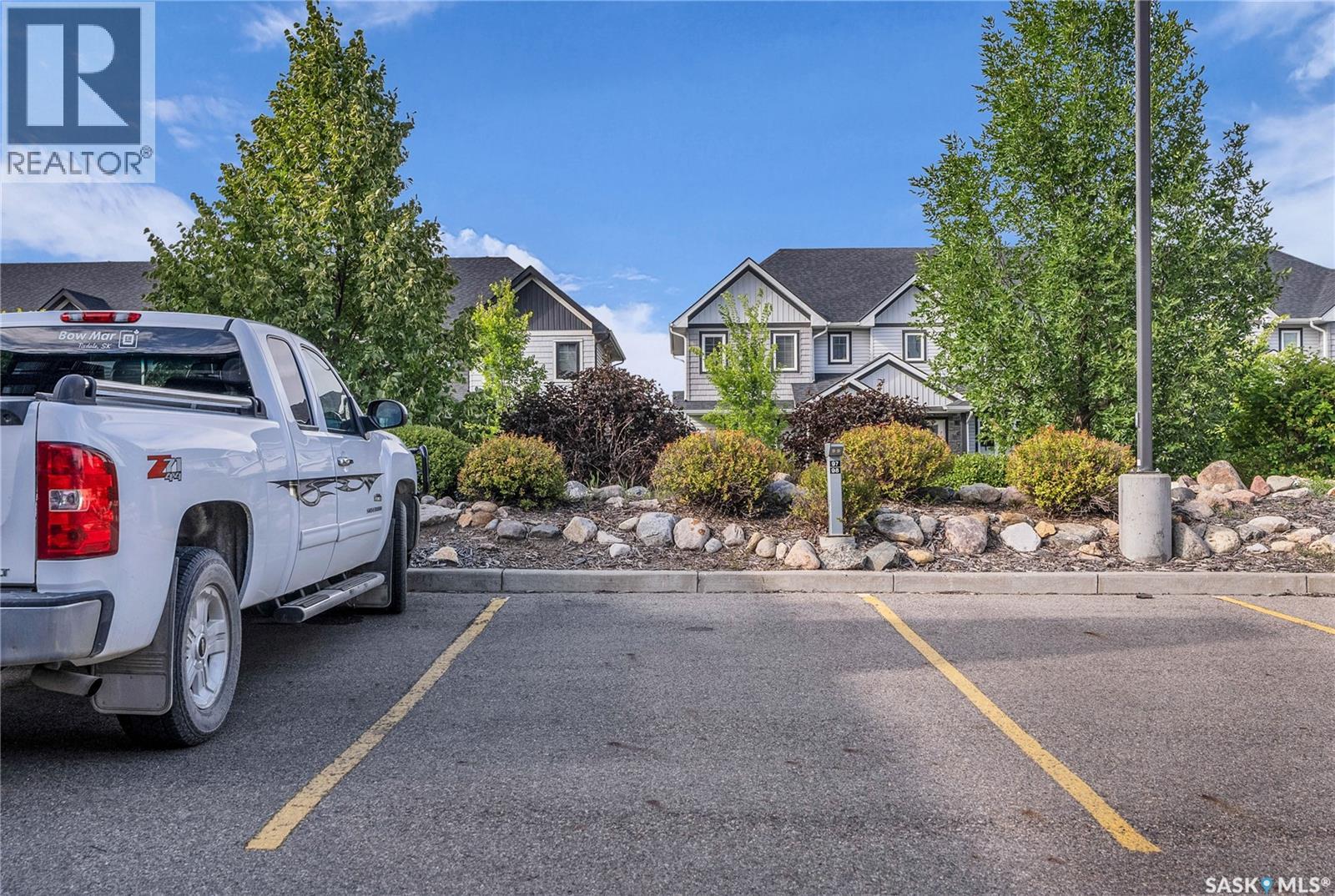 Single Family House Low rise for Sale in   Evergreen SQUARE Saskatoon 