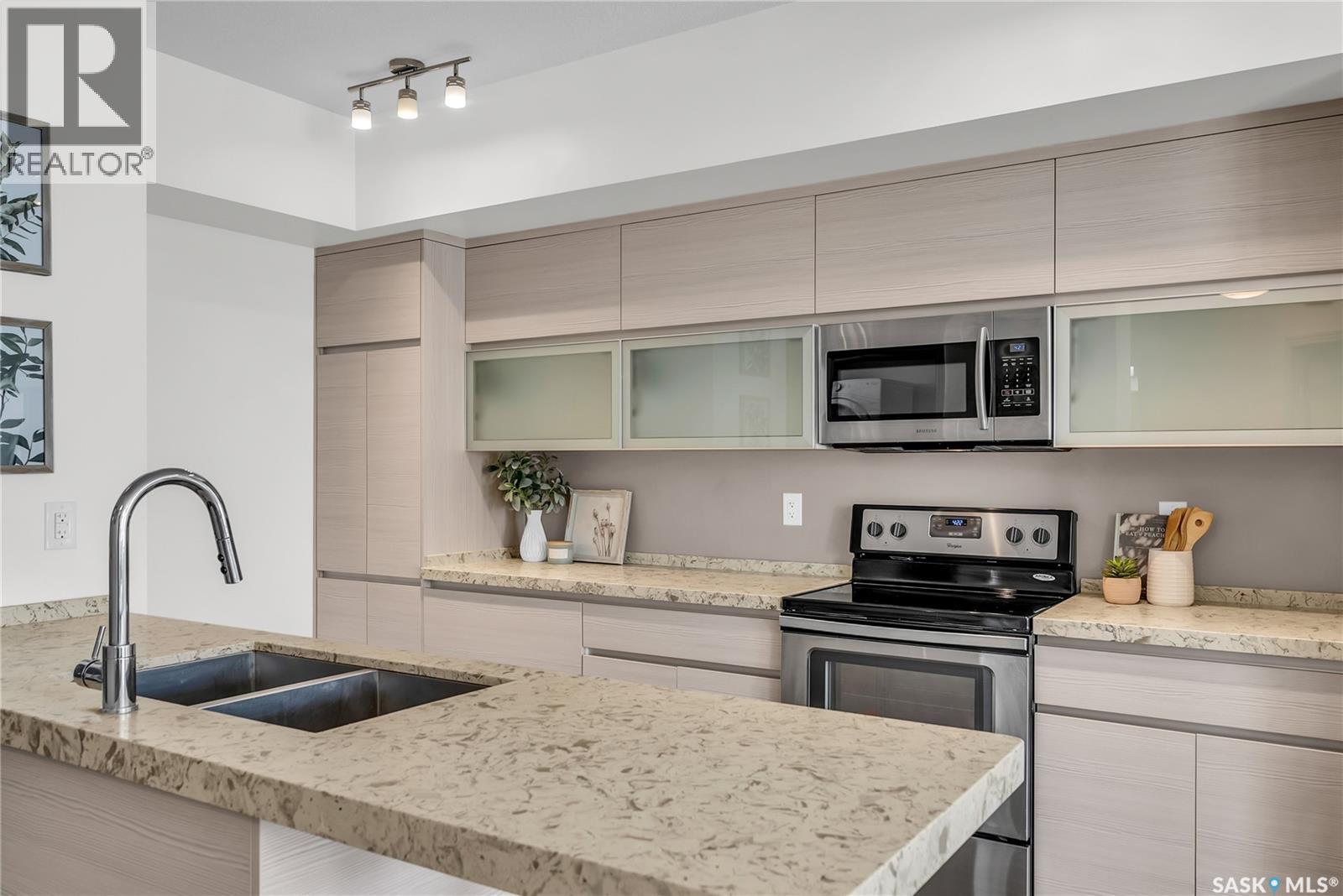 Single Family House Low rise for Sale in   Evergreen SQUARE Saskatoon 