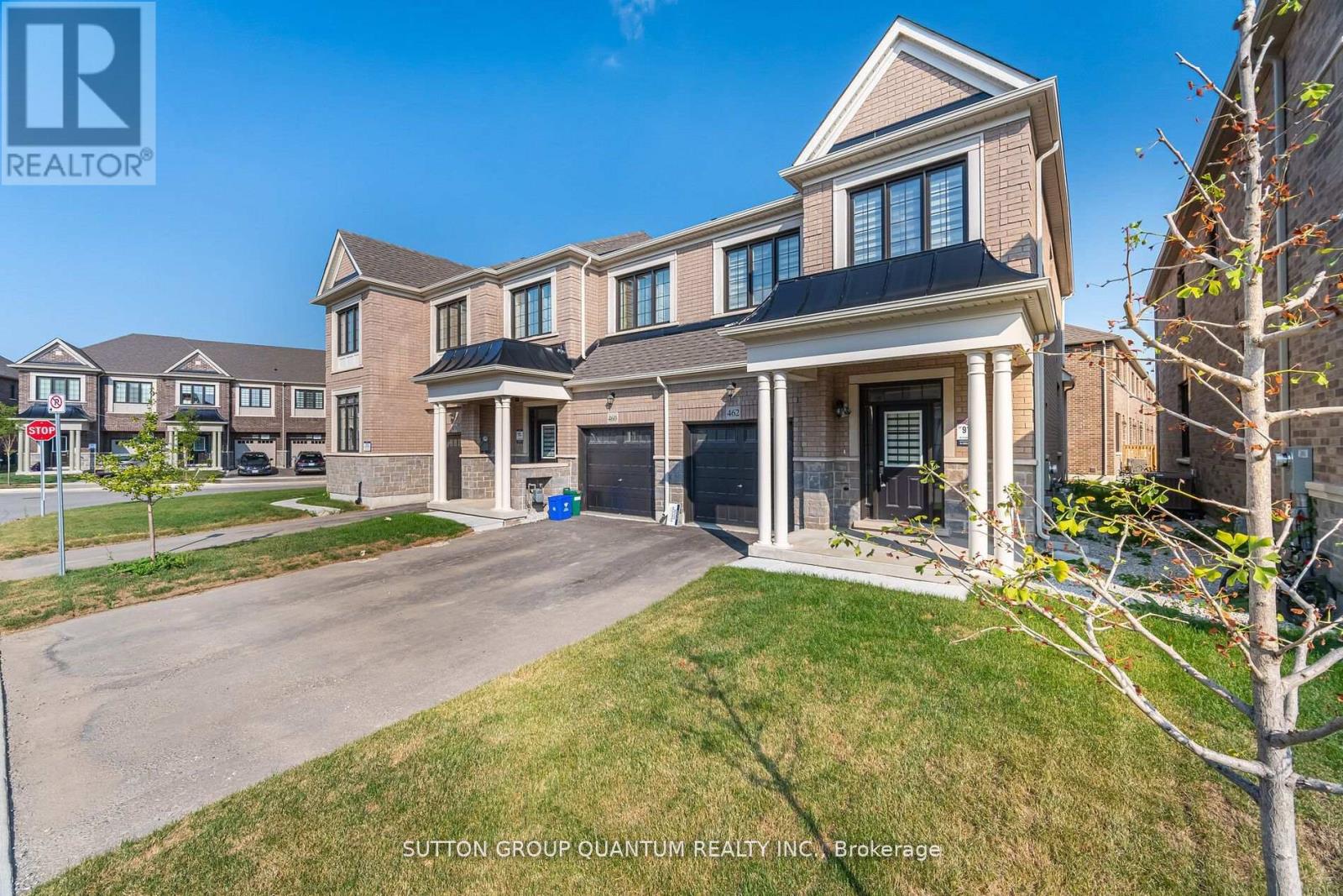 Photo 36 of 462 Celandine Terrace, Milton ON