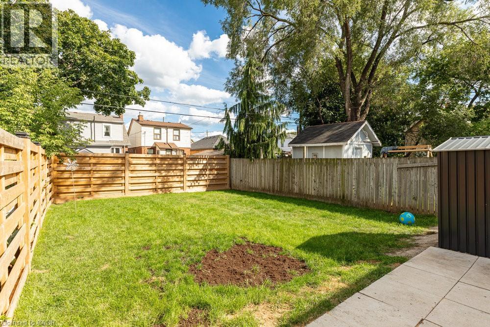 Photo 24 of 132 London Street N, Hamilton ON