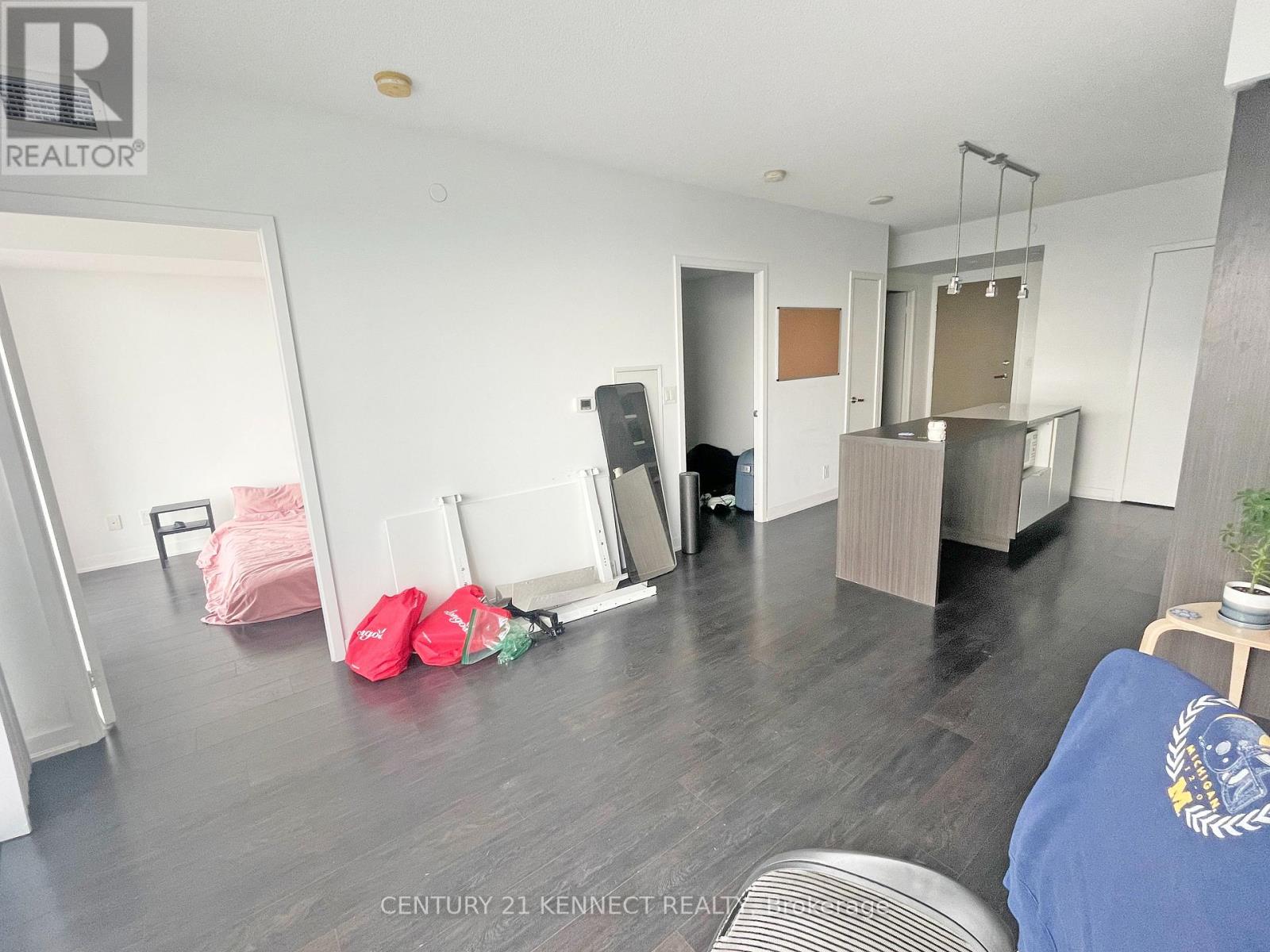Photo 1 of 4209 100 Harbour Street, Toronto ON