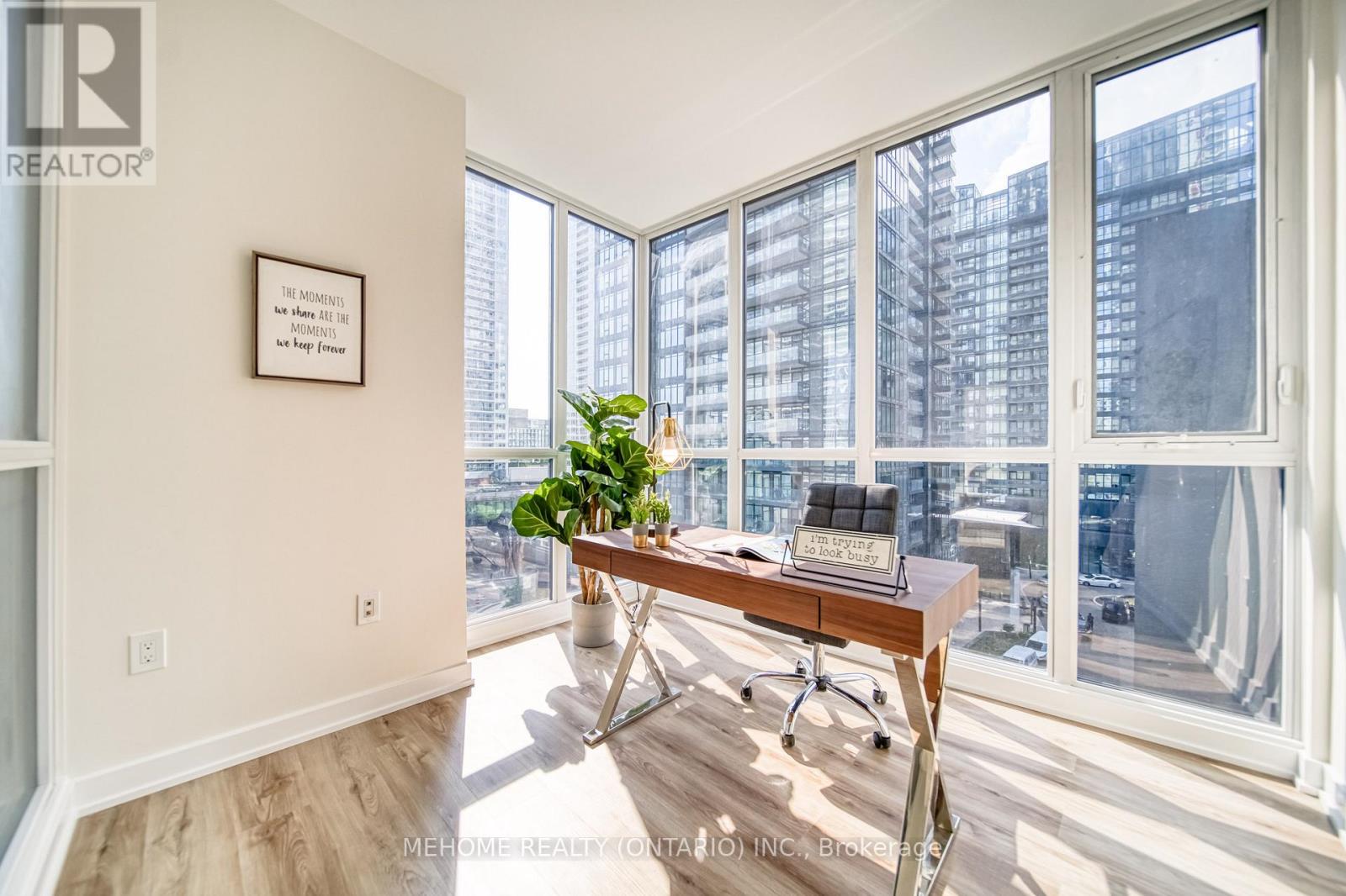 Photo 1 of 706 85 Queens Wharf Road, Toronto ON
