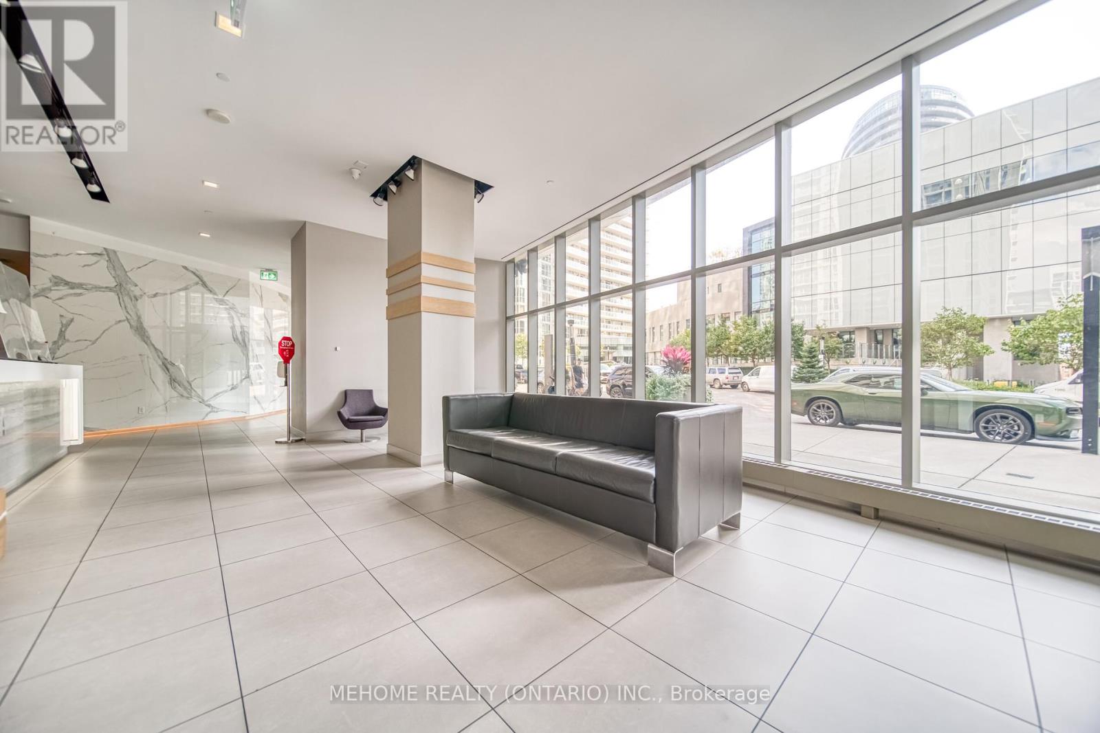 Photo 17 of 706 85 Queens Wharf Road, Toronto ON