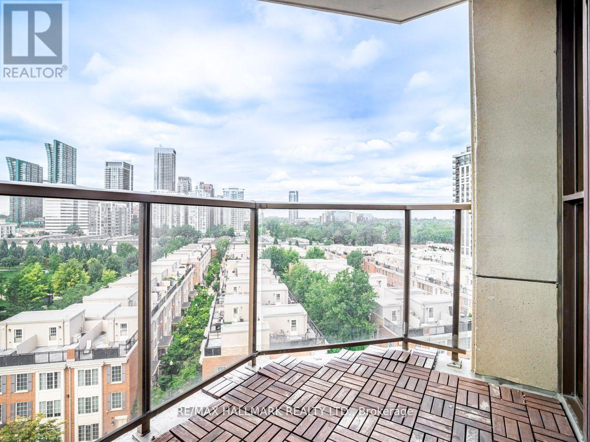 Photo 14 of 927 80 Harrison Garden Boulevard, Toronto ON