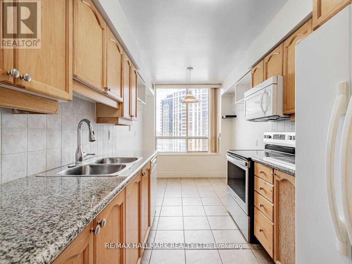Photo 25 of 927 80 Harrison Garden Boulevard, Toronto ON