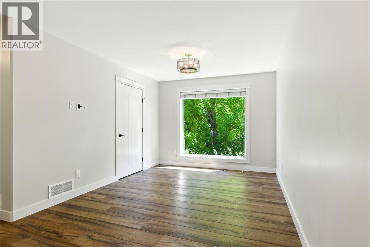 503 3350 Woodsdale Road, Lake Country