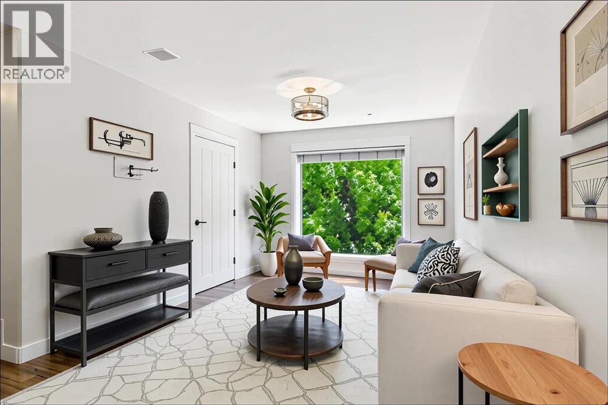 503 3350 Woodsdale Road, Lake Country