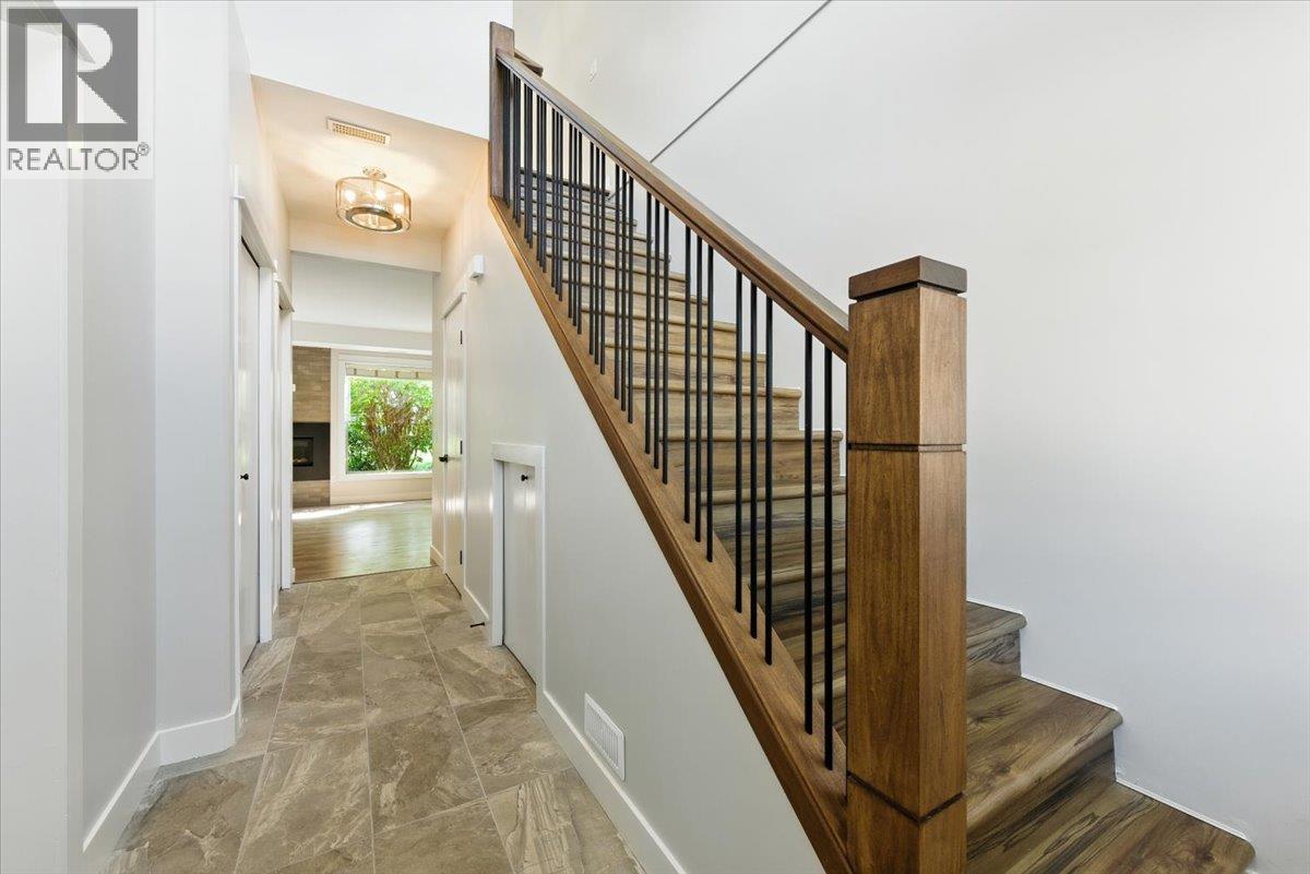 503 3350 Woodsdale Road, Lake Country