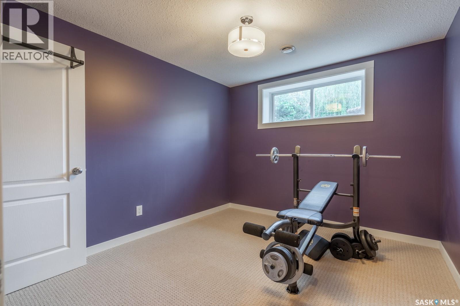 Photo 33 of 4738 Mazinke Crescent, Regina SK