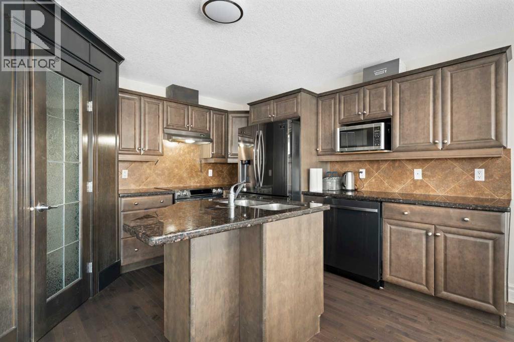 Single Family House for Sale in  Prominence Path SW Patterson Calgary 