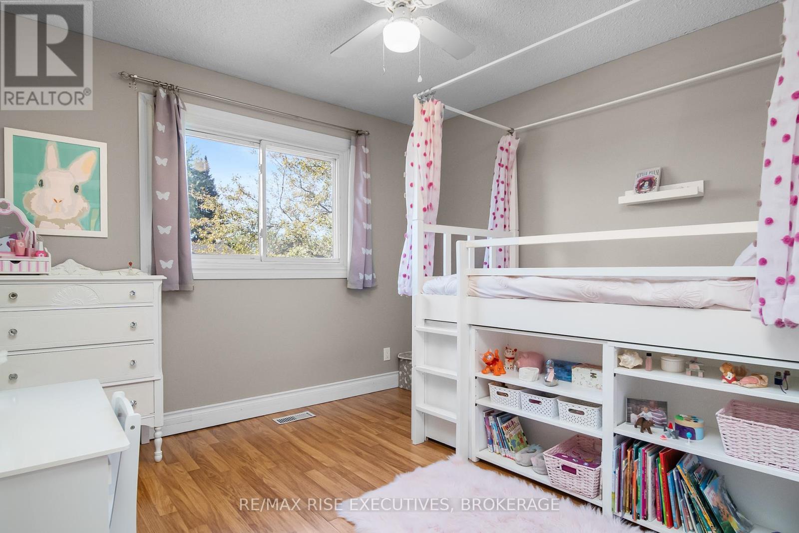 Photo 1 of 932 Milford Drive, Kingston ON