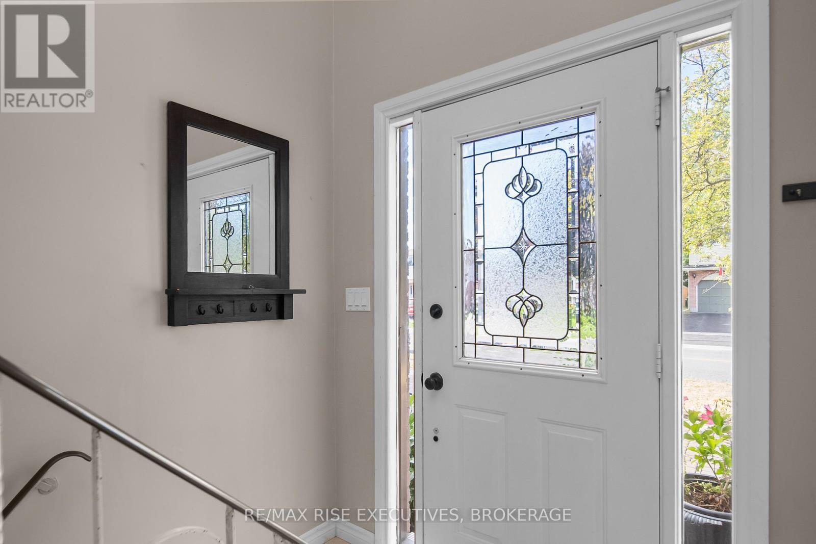 Photo 27 of 932 Milford Drive, Kingston ON
