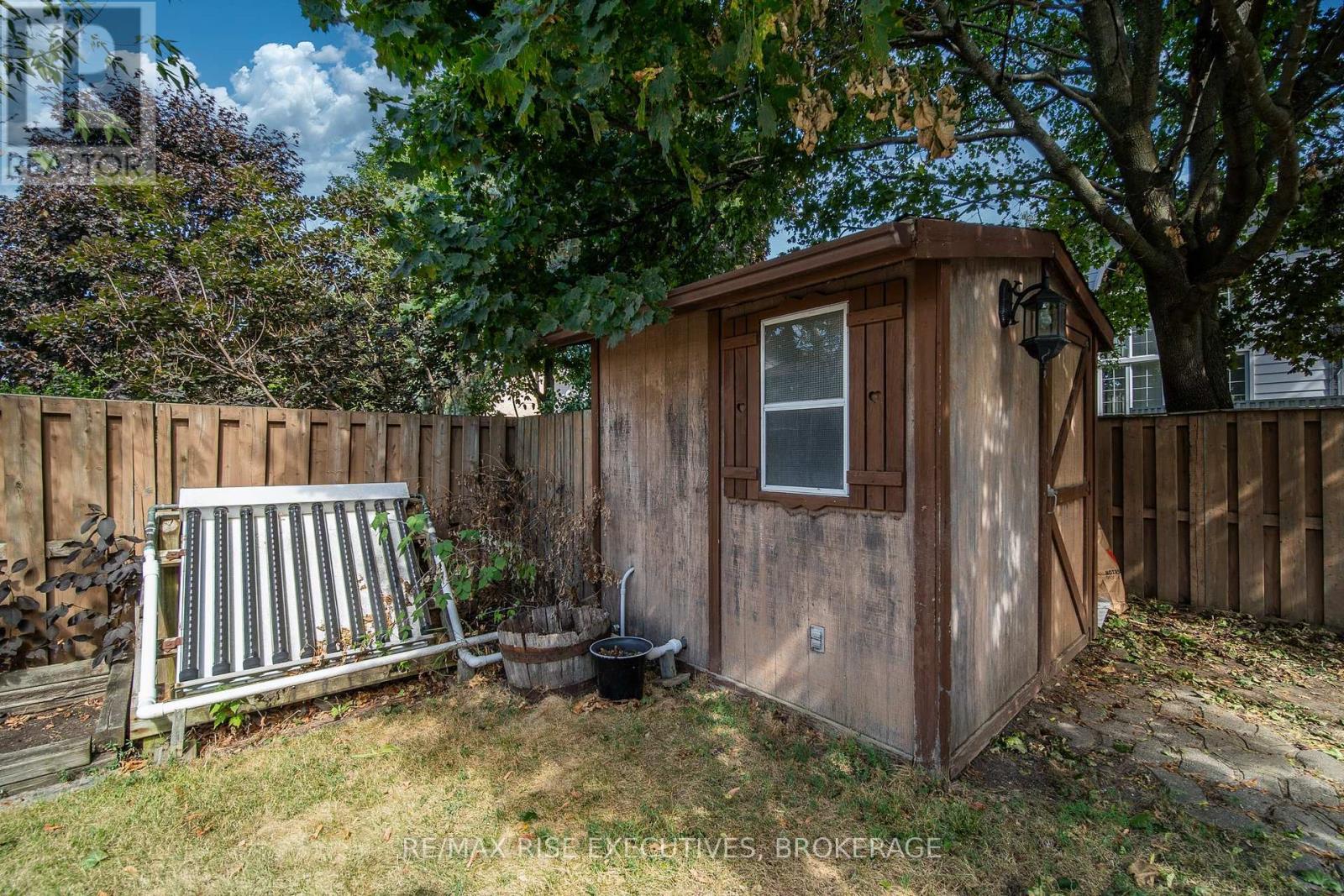 Photo 40 of 932 Milford Drive, Kingston ON