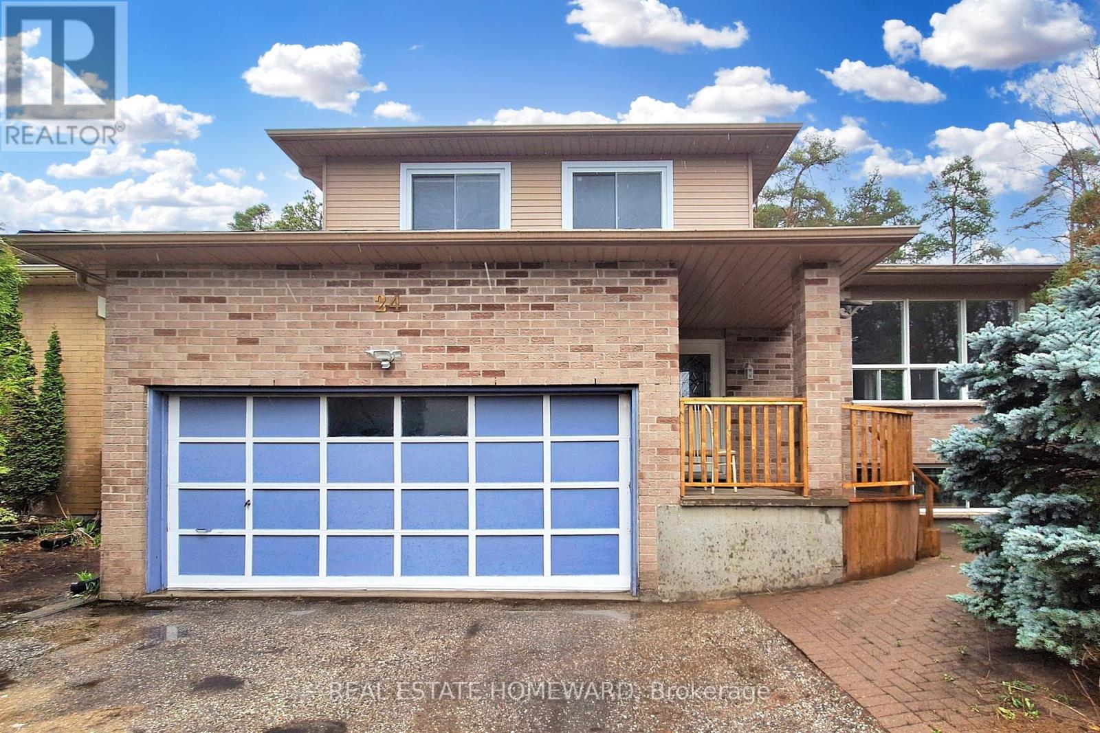 Photo 20 of Main 24 Beckett Avenue, East Gwillimbury ON
