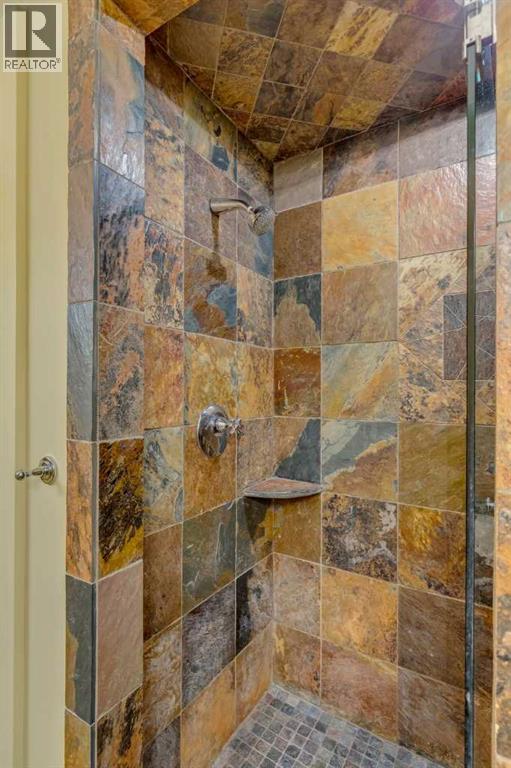 Photo 1 of 1227 Lansdowne Avenue Sw, Calgary AB