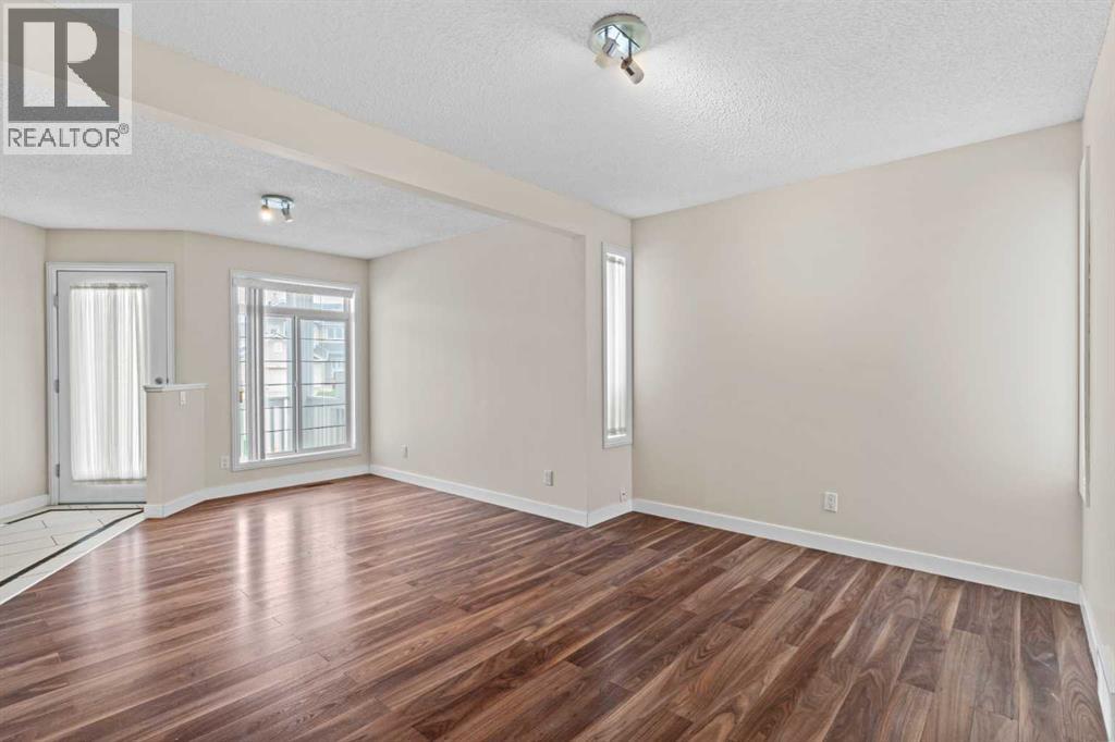 Photo 22 of 216 Coral Reef Manor Ne, Calgary AB